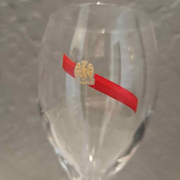 G H Mumm Champagne Flûtes Set of 4 - Picture 2 of 6